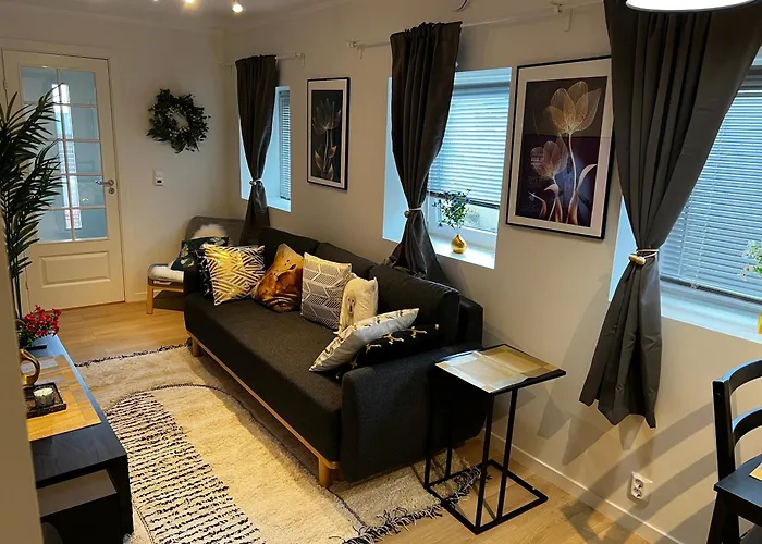 Lagunen With Terrace, Grill And Free Parking Appartement Bergen